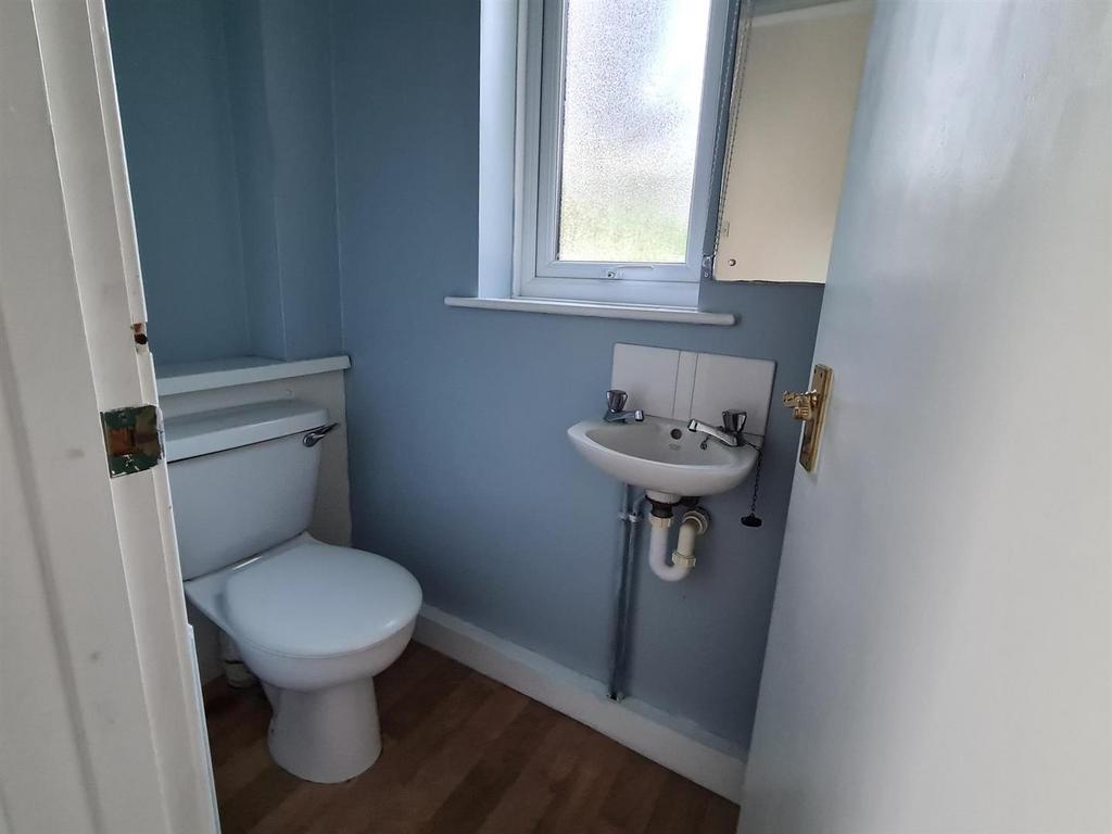 Downstairs wc