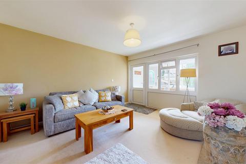 12 Beacon View, Coleford, Radstock, BA3 5PE