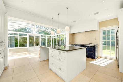 6 bedroom detached house to rent, Corkran Road, Surbiton, Surrey, KT6