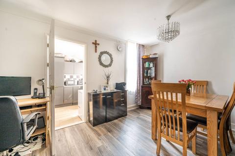 3 bedroom end of terrace house for sale, Landseer Avenue, Manor Park, London, E12