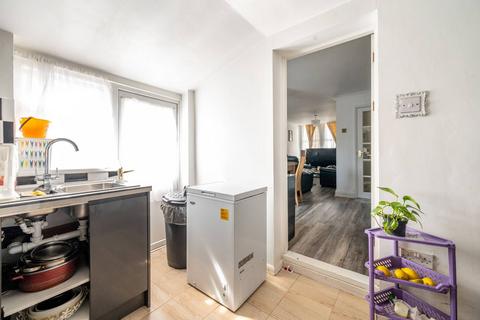 3 bedroom end of terrace house for sale, Landseer Avenue, Manor Park, London, E12