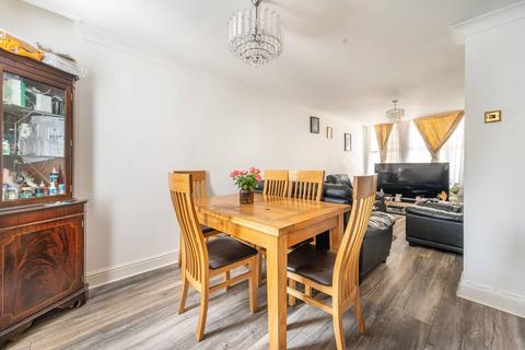 undefined, Landseer Avenue, Manor Park, London, E12