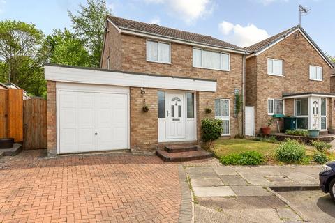 4 bedroom detached house for sale, St. Catherines Road, Crawley, West Sussex, RH10