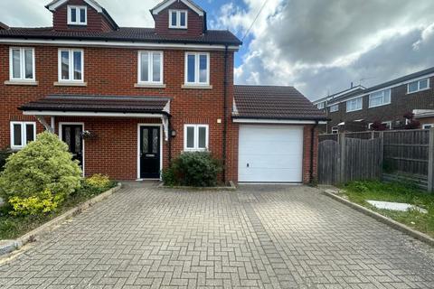 3 bedroom semi-detached house for sale, Zara Court, Granary Close, Rainham