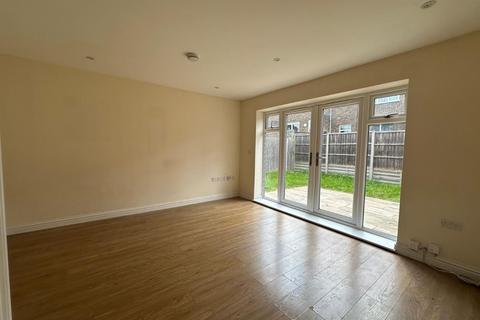 3 bedroom semi-detached house for sale, Zara Court, Granary Close, Rainham