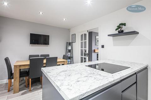8 Church Close, Oughtibridge, Sheffield, S35 0JN