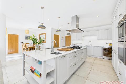 Willoughby House Berwyn View, Malpas, SY14 7FH