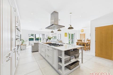 Willoughby House Berwyn View, Malpas, SY14 7FH