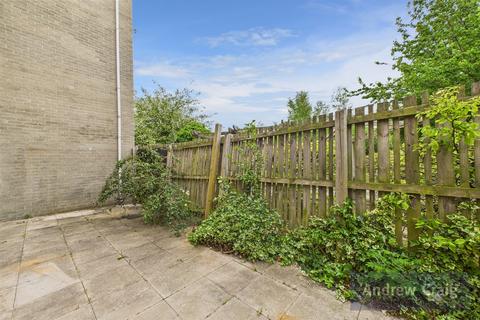 2 bedroom apartment for sale, July Courtyard, Gateshead