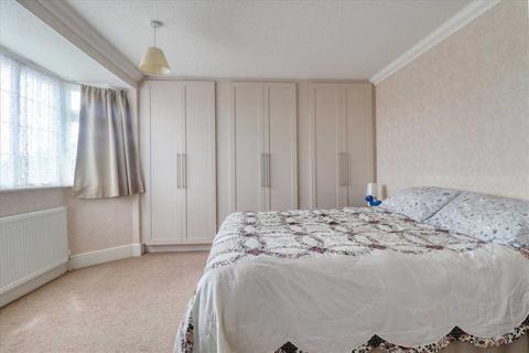 99 Dulwich Road, Holland-on-sea, Clacton-on-sea, CO15 5LZ