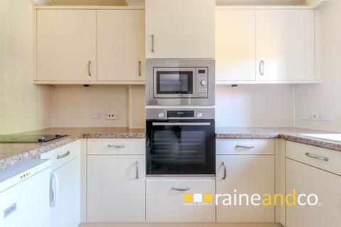 2 bedroom retirement property for sale, Pond Court, Codicote