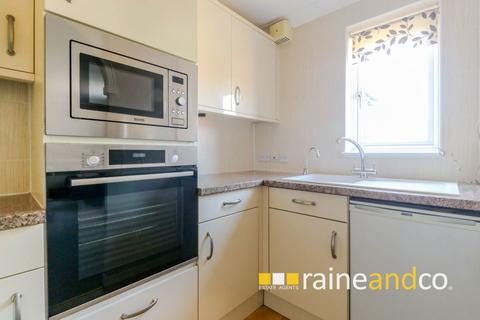 2 bedroom retirement property for sale, Pond Court, Codicote