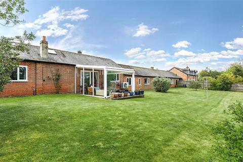 5 bedroom bungalow for sale, Highwood Lane, Romsey, Hampshire