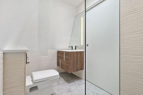 3 bedroom flat for sale, Wimpole Street, Marylebone Village, London W1