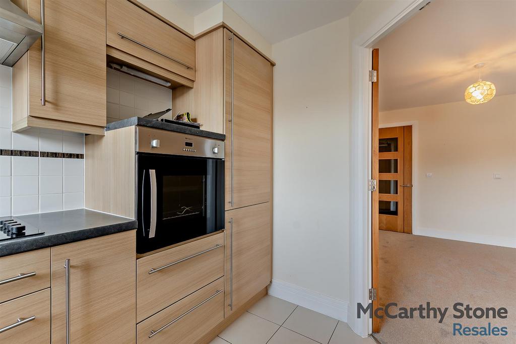 8641187-interior07-800.jpg