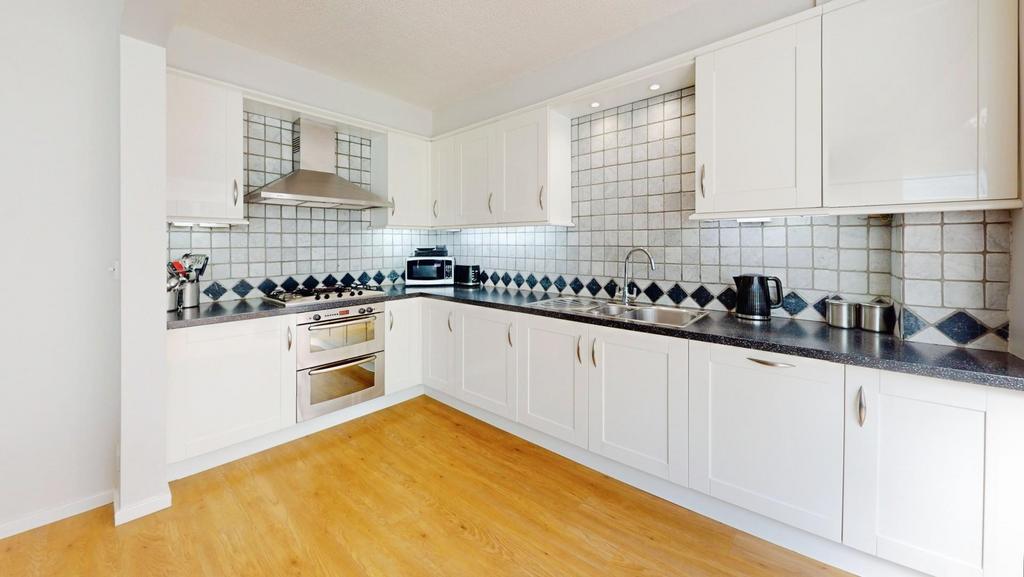 D242e7a5-Lytham-Gardens-Kitchen.jpg