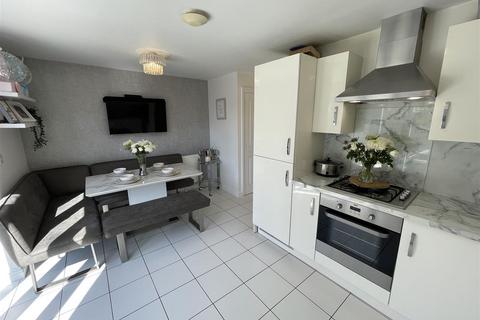 14 Barlby Drive, Darlington, DL3 0QD