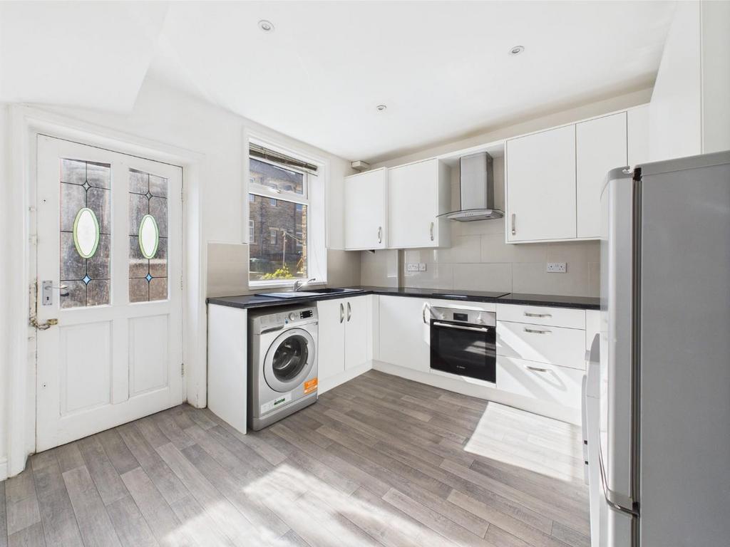 CAM04899 G0-PR0091-STILL002.jpg