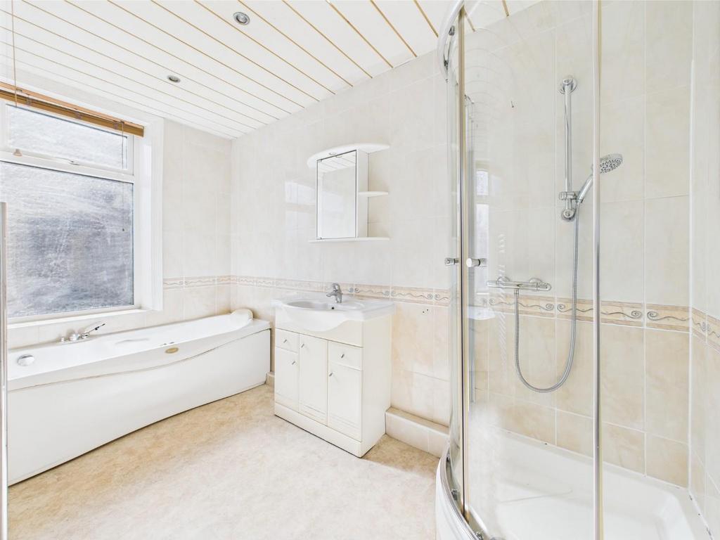 CAM04899 G0-PR0091-STILL005.jpg