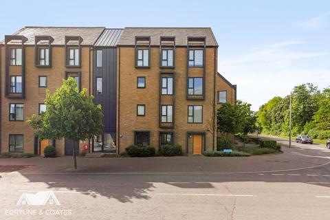 2 Barnfield Way, Newhall, Harlow, CM17 9TN