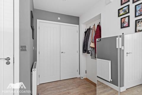 2 Barnfield Way, Newhall, Harlow, CM17 9TN