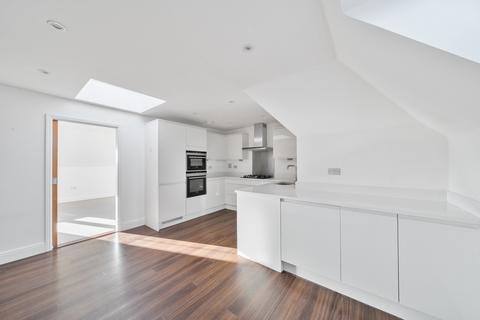 2 bedroom apartment for sale, Whitchurch Lane, Edgware