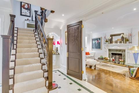 8 bedroom detached house for sale, Stormont Road, Kenwood