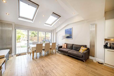 4 bedroom house for sale, Graham Avenue, London W13