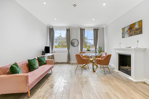 3 bedroom flat for sale, STANHOPE GARDENS, London, SW7