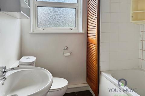 76 Abbey Grove, London, SE2 9EP