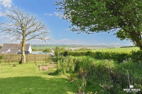 4 bedroom detached bungalow for sale, Simpson Cross