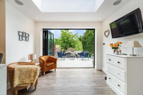 47 Beechen Lane, Lower Kingswood, Tadworth, KT20 6RY