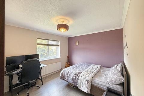 1 Thorn Close, Bromley, BR2 8DH