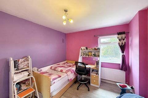 1 Thorn Close, Bromley, BR2 8DH
