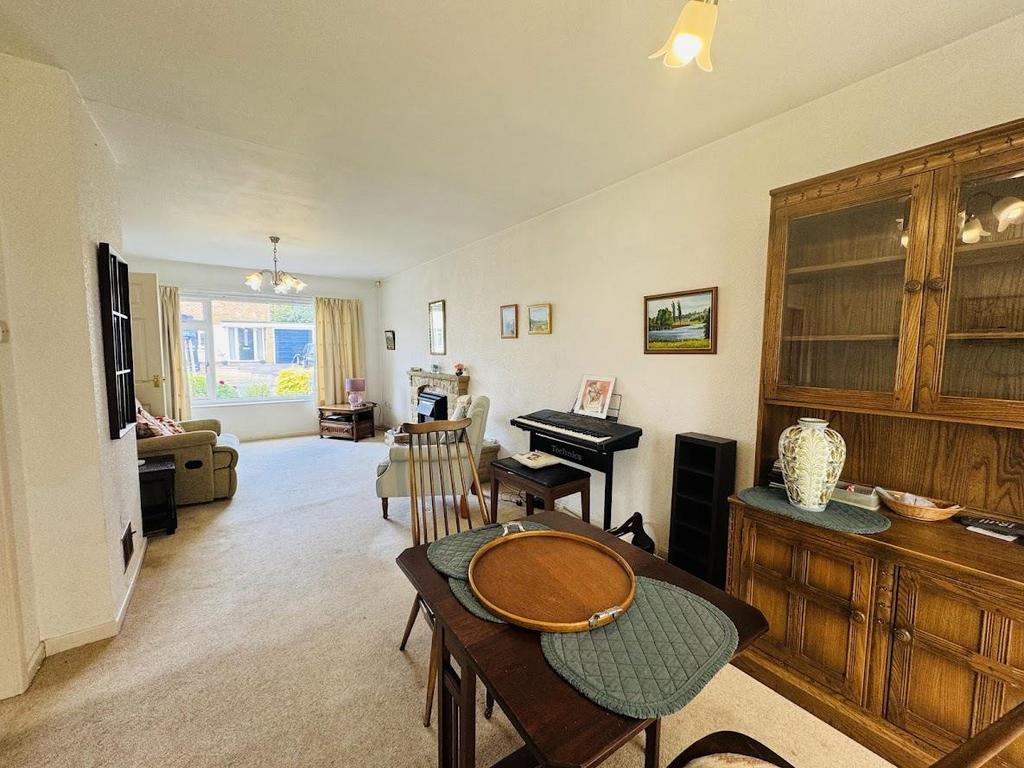 Open plan reception room