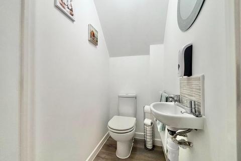 43 Eagle Avenue, Barnsley, S75 1FE