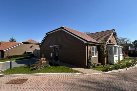 2 bedroom bungalow for sale, Genn Park, Boughton Monchelsea, Maidstone, Kent, ME17 4XS