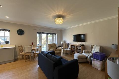 2 bedroom bungalow for sale, Genn Park, Boughton Monchelsea, Maidstone, Kent, ME17 4XS