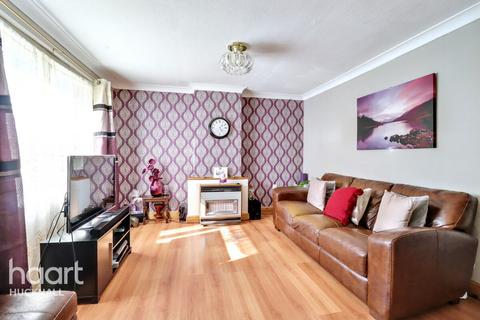 8 Tithe Gardens, Nottingham, NG5 9PB