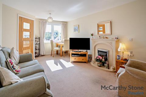 2 bedroom apartment for sale, Thomas Court, Marlborough Road, Cardiff, Glamorgan, CF23 5EZ