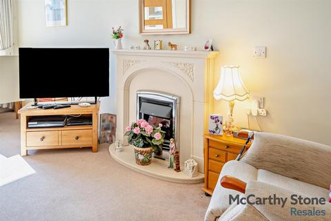 2 bedroom apartment for sale, Thomas Court, Marlborough Road, Cardiff, Glamorgan, CF23 5EZ