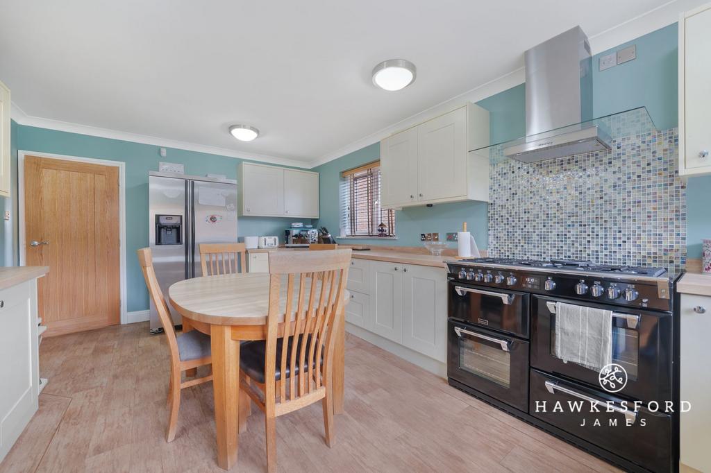 The Meadows, Sittingbourne - Kitchen/breakfast...