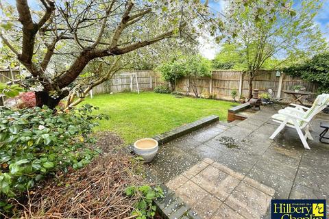 40 Lower Bedfords Road, Romford, RM1 4DG