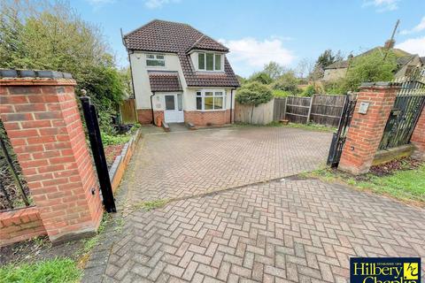 40 Lower Bedfords Road, Romford, RM1 4DG