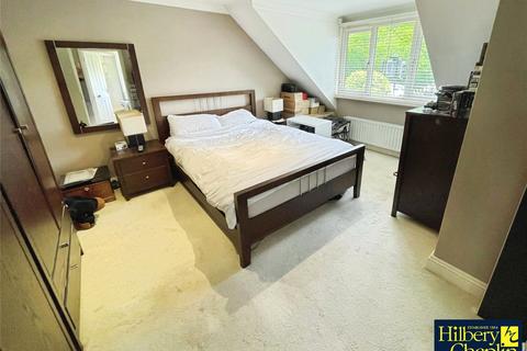40 Lower Bedfords Road, Romford, RM1 4DG