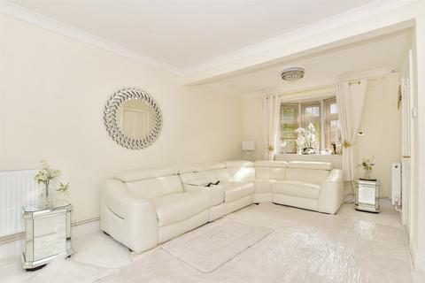 3 bedroom semi-detached house for sale, Southlands Avenue, Horley RH6