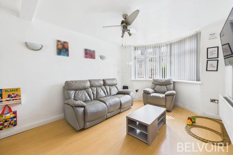 136 Whieldon Road, Stoke-on-trent, ST4 4JJ