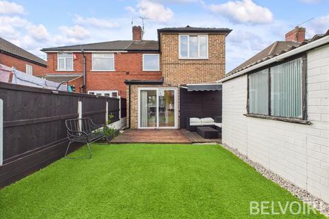 136 Whieldon Road, Stoke-on-trent, ST4 4JJ