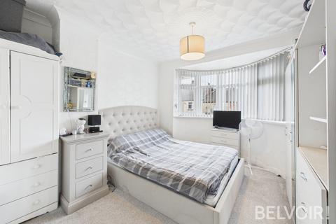 136 Whieldon Road, Stoke-on-trent, ST4 4JJ