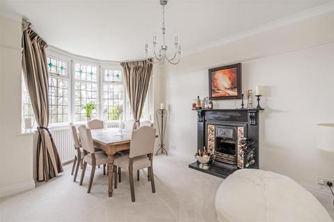 7 Marsh Lane, Solihull, B91 2PG